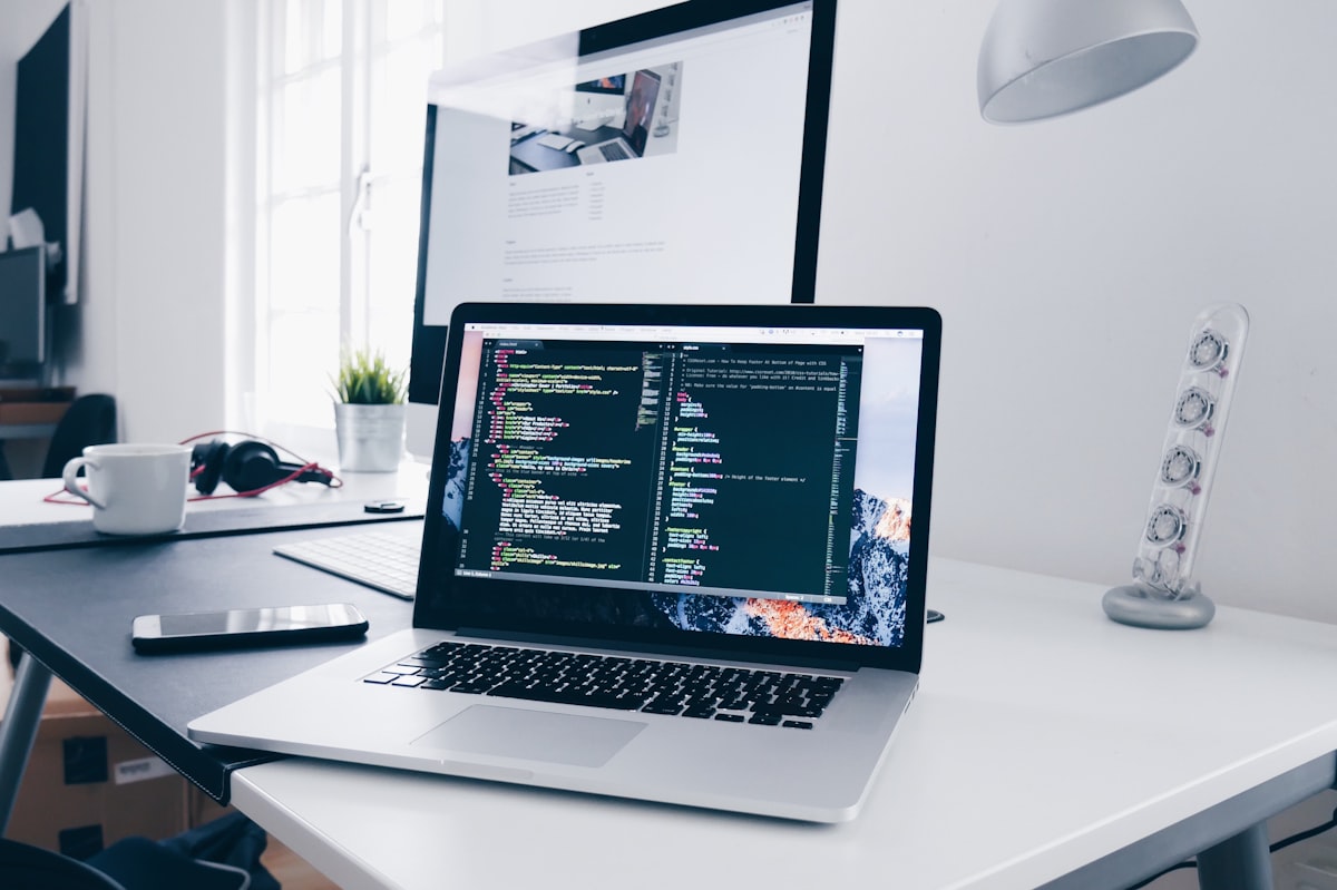 WordPress 自定义模板里调用 Shortcode 短代码